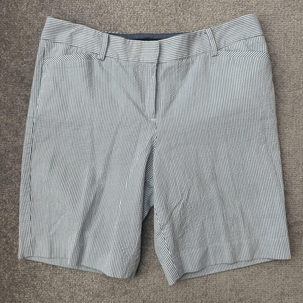 Talbots Shorts Womens 10P Blue White Striped Seersucker Flat Front Bermuda